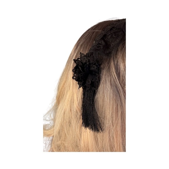 Goth Nosferatu Headband with tassels and fringes. Black lace headband. - Picture 4 of 6